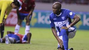 El delantero hondureño Jerry Palacios está varado en Costa Rica.