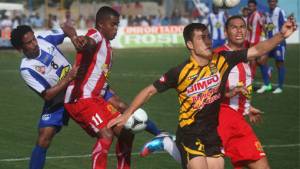 Victoria y Real España han sido los beneficiados tras el castigo dictado por la Comisión Regional de Disciplina del Norte.