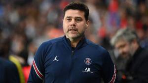Mauricio Pochettino deja claro que aún tiene contrato con el PSG y que espera cumplirlo.