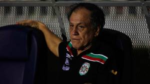 Chelato Uclés lamentó el nivel del arbitraje en nuestro país tras la polémica con la que finalizó el juego ante Olimpia.