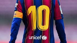 La famosa marca deportiva ha sugerido al Barcelona quién podría llevar la camiseta número 10 tras la salida de Messi y la mala experiencia con Ansu Fati.