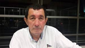 El ex árbitro costarricense Berny Ulloa aseguró que Hugo Sánchez le provocó un daño irreversible.