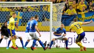 Suecia sueña con avanzar a la Copa del Mundo, tras vencer a Italia por el repechaje de ida. (Foto: EFE)