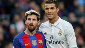Messi y Cristiano Ronaldo luchan por el ser el máximo goleador del 2017.