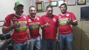 El estratega costarricense fue presentado como nuevo director técnico del Real Sociedad de Tocoa. (Foto: Real Sociedad Tocoa).