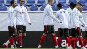 Pepe ha estado en recuperación de una lesión no especificada que puede tratarse de un percance muscular, de acuerdo la prensa lusa. Foto EFE