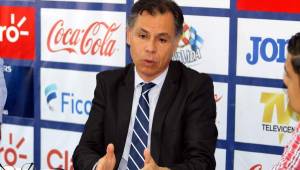 José Ernesto Mejía, secretario de Fenafuth, confirmó el apoyo para el canadiense Víctor Montagliani para la presidencia de Concacaf. Foto DIEZ