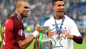 Pepe reveló las palabras que les dijo Cristiano Ronaldo tras salir del campo. Foto AFP