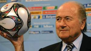 Josep Blatter cuenta con un gran apoyo en el continente africano donde bajo su mandato logró llevar un mundial en 2010.