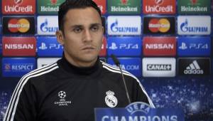 Keylor Navas brindó conferencia de prensa en el Santiago Bernabéu. (AFP)
