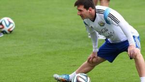 Messi jugará ante Honduras el 27 de mayo y un día después volará a España.