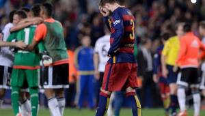 Piqué dice que para ser campeones ahora deberán ahora ganar los cinco partidos restantes. Foto AFP