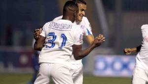 Roger Rojas marcó para el Olimpia a los 52 minutos, sentenciando así la clasificación a la final. Foto Juan Salgado.