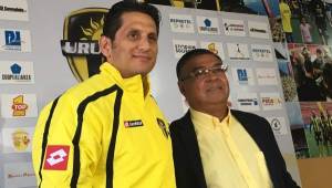 Ronald González se vio muy feliz por tener otra oportunidad de dirigir en su país, Costa Rica. (FOTO: Deportivas Columbia)