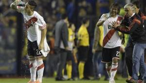 Jugadores de River Plate sufrieron irritación el jueves en La Bombonera.