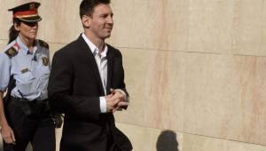 Los Messi pretenden desvincular al quíntuple ganador del Balón de Oro de la gestión de sus ingresos y cargar la responsabilidad en su padre.