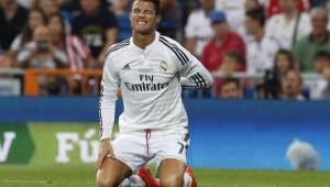 Cristiano Ronaldo se ha convertido en el blanco de las críticas tras la derrota ante Atlético de Madrid y la fiesta de su cumpleaños 30. Foto AFP