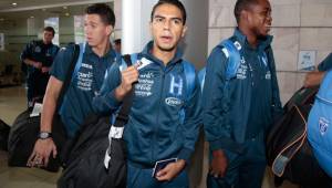 Los jugadores de la Sub-20 de Honduras arribaron de Panamá tras haber conseguido el boleto al Premundial que se disputará en 2017 en Costa Rica. Fotos Juan Salgado