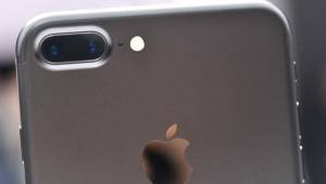 Así luce el nuevo iPhone 7, el smartphone más reciente de Apple.