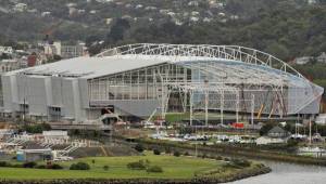 El Forsyth Barr Stadium (Otago) Plaza es un estadio de propósito múltiple en la ciudad de Dunedin.