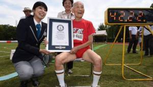 Había sido reconocido por el Libro Guinness de los Récord como el velocista más viejo del mundo en 2013 y 2014, con 103 y 104 años.