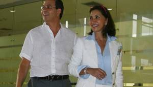 Rafael Callejas iba a visitar a su esposa Norma Gaborit en 2006 cuando fue devuelto del aeropuerto de Miami. Foto Archivo