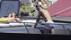 Cristiano Ronaldo junto a sus amigos en Ibiza.