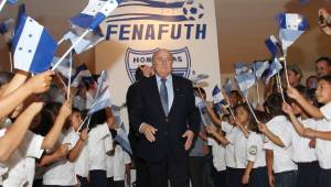 Con Blatter, Honduras comenzó el Proyecto Gol, una inversión de casi 2 millones de dólares.
