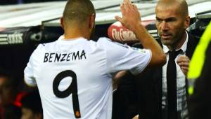 Zidane asegura que Benzema es un gran delantero, pero que no será como Cristiano.