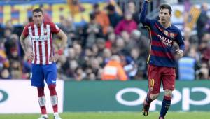 Lionel Messi logró anotar el empate momentáneo en favor del Barcelona. Fotos AFP.