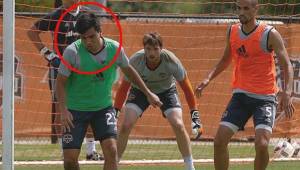 El mediocampista hondureño José Escalante ya entrena con el Houston Dynamo, pues viene de jugar del Toros de Houston, equipo filial de su nuevo club.