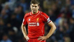 Gerrard dijo sentirse 'orgulloso' de lo conseguido en sus 708 partidos anteriores con el Liverpool. Foto Agencias
