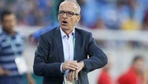 El entrenador de Argelia, Pierre André Schuermann, aceptó que Honduras fue mejor en el partido, pero se quejó de las faltas y patadas que dieron los catrachos.