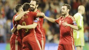 España aseguró su boleto a la Eurocopa en Francia 2016 con la goleada frente a Luxemburgo. Foto AFP.