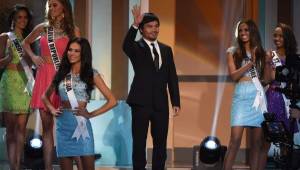 Manny Pacquiao junto al actor William Levy y el productor Emilio Estefan formaron parte de los jueces del Miss Universo 2015. Foto AFP