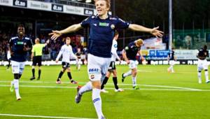 Actualmente Martin juega con el Strømsgodset IF. A sus quince años se convirtió en el jugador más joven en debutar en la máxima división del fútbol de Noruega.