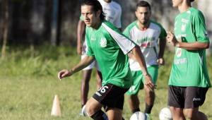 Randy Diamond en Honduras ha jugado Real Juventud, Marathón, Platense, Victoria y Juticalpa. Actualmente se encontraba sin equipo.