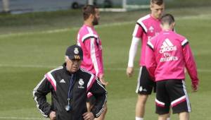 Carlo Ancelotti llevó su plantel mermado para dar tiempo de recuperación a lesionados. (EFE)