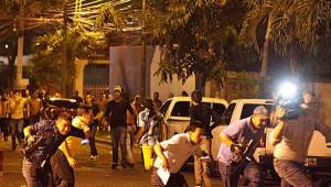 Según el jefe policial de San Pedro Sula, sus muchachos nunca abrieron fuego contra los barristas del Real España.