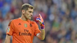Iker Casillas quiere seguir en el Real Madrid, pero todo dependerá de la directiva madridista.
