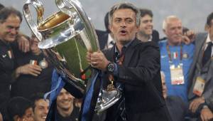 José Mourinho ganó su primer título a los 40 años con el Oporto de Portugal.