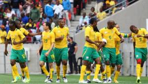 El unicó gol del partido fue obra de el mediocampista Mpho Makola a los 78 minutos.