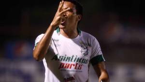 Rambo de León se pierde el resto del Clausura 2015. Solo podrá jugar en Copa Presidente con Platense. Foto Wendell Escoto