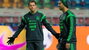 Carlos Vela y 'Chicharito' Hernández se encuentran en la lista provisional de México para Copa Oro. Foto laopinion.com