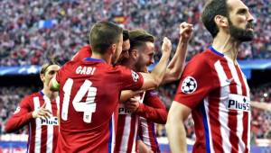 Con un verdadero golazo, Saúl ha puesto al Atlético de Madrid a soñar con una nueva final de Champions. Foto AFP