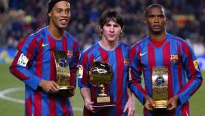 Ronaldinho y Messi ganaron sus respectivos balones de oro, pero Samuel Eto'o no pudo lograrlo.