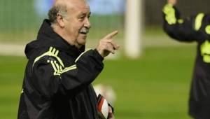 Vicente del Bosque expresó que mientras Iker Casillas muestre condiciones lo seguirá convocando a la selección. Foto AFP