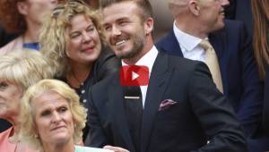 David Beckham fue ovacionado durante el juego de Wimbledon.