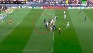 Las cámaras de televisión captaron a Cristiano Ronaldo en clara posición adelantada en el gol ante Málaga.