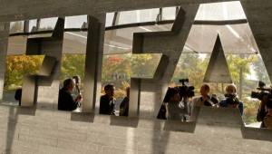 La FIFA declaró estar 'decepcionada' por la decisión de Interpol, subrayando que el programa suspendido ha sido 'un éxito'. Foto AFP